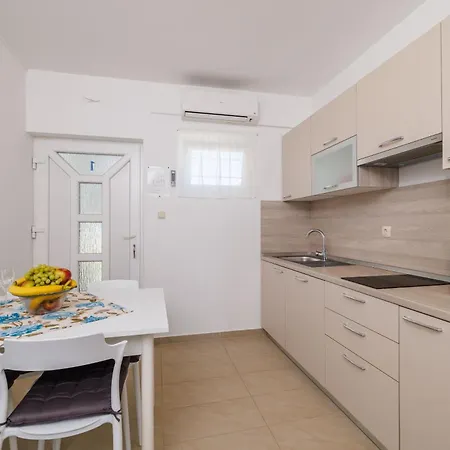 Apartments Ruzica F Lopar Exterior photo