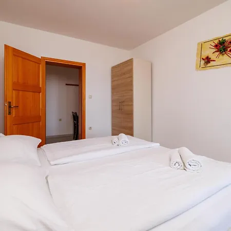 Apartments Ruzica F Lopar Exterior photo