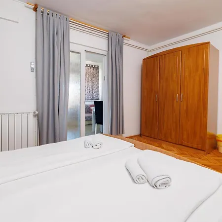 Apartments Ruzica F Lopar Exterior photo