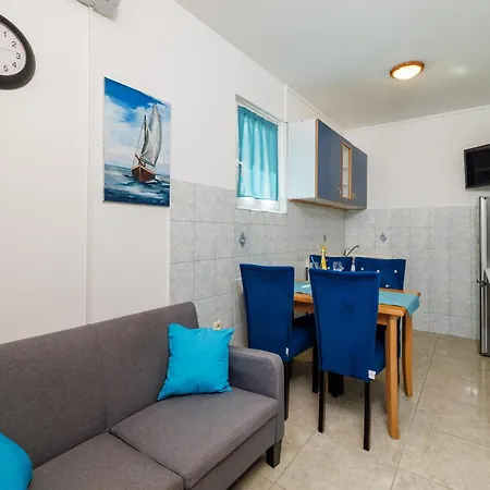 Apartments Ruzica F Lopar Exterior photo