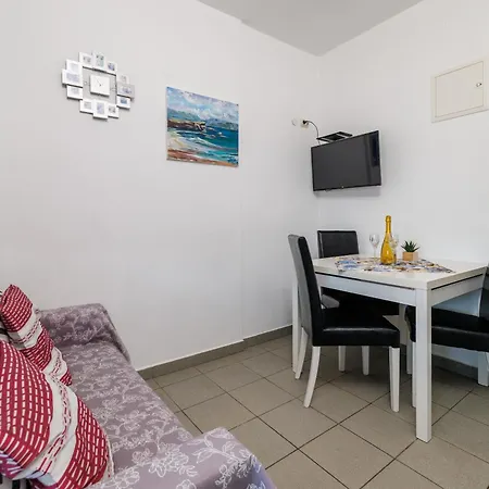 Apartments Ruzica F Lopar Exterior photo