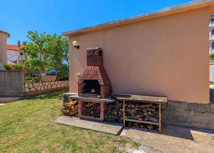 Apartments Ruzica F
