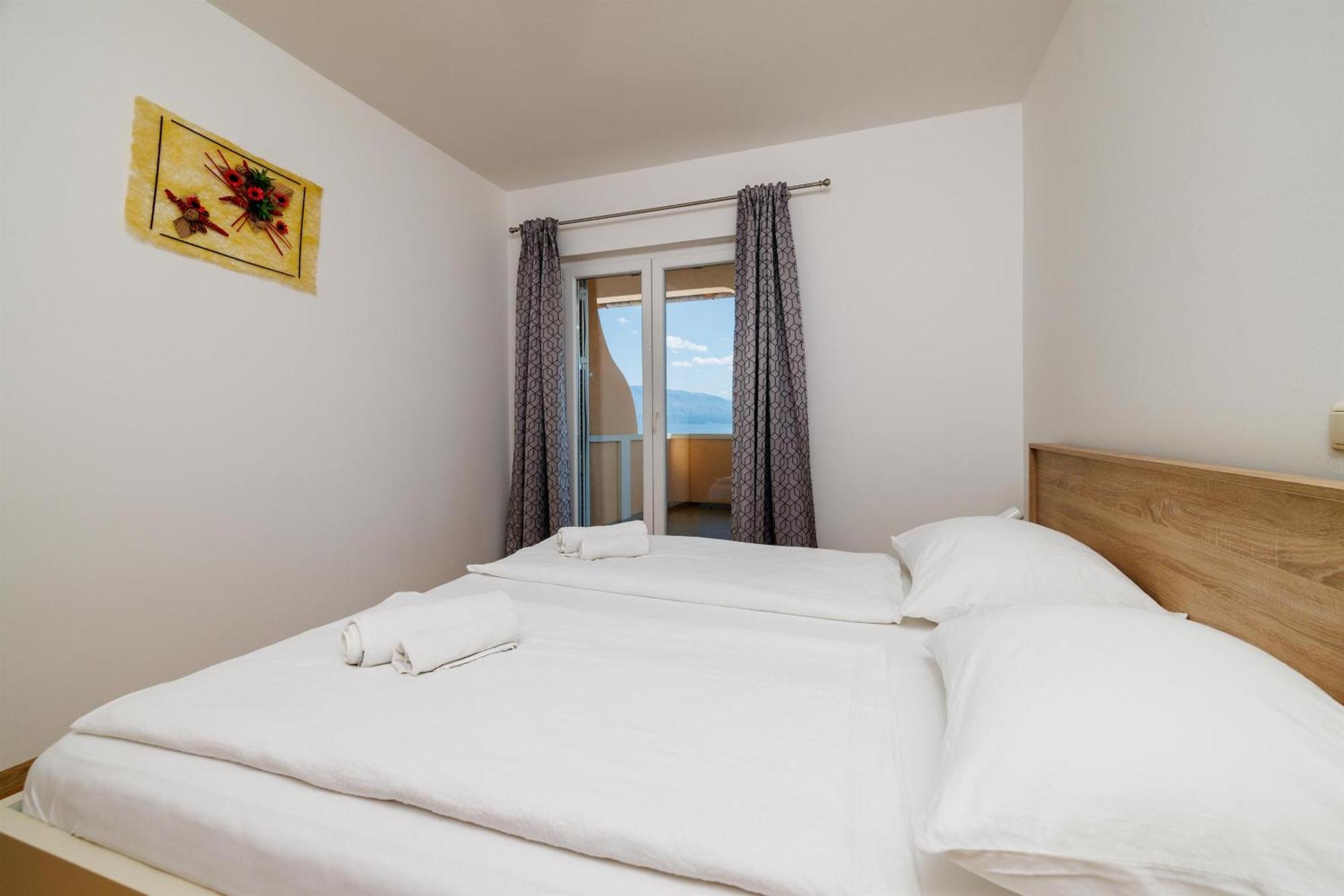 Ruzica F Apartment *