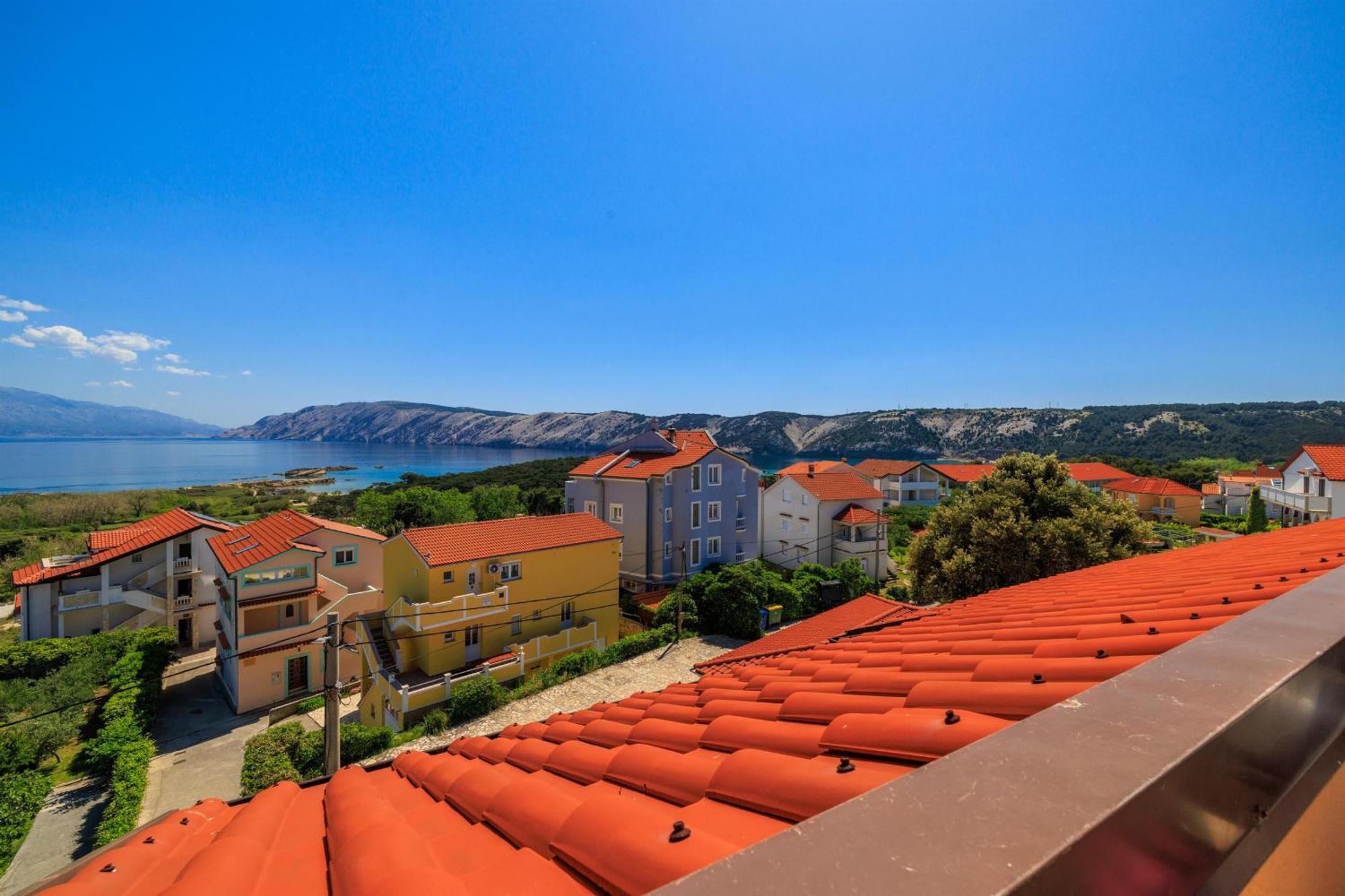 Ruzica F Apartment *
