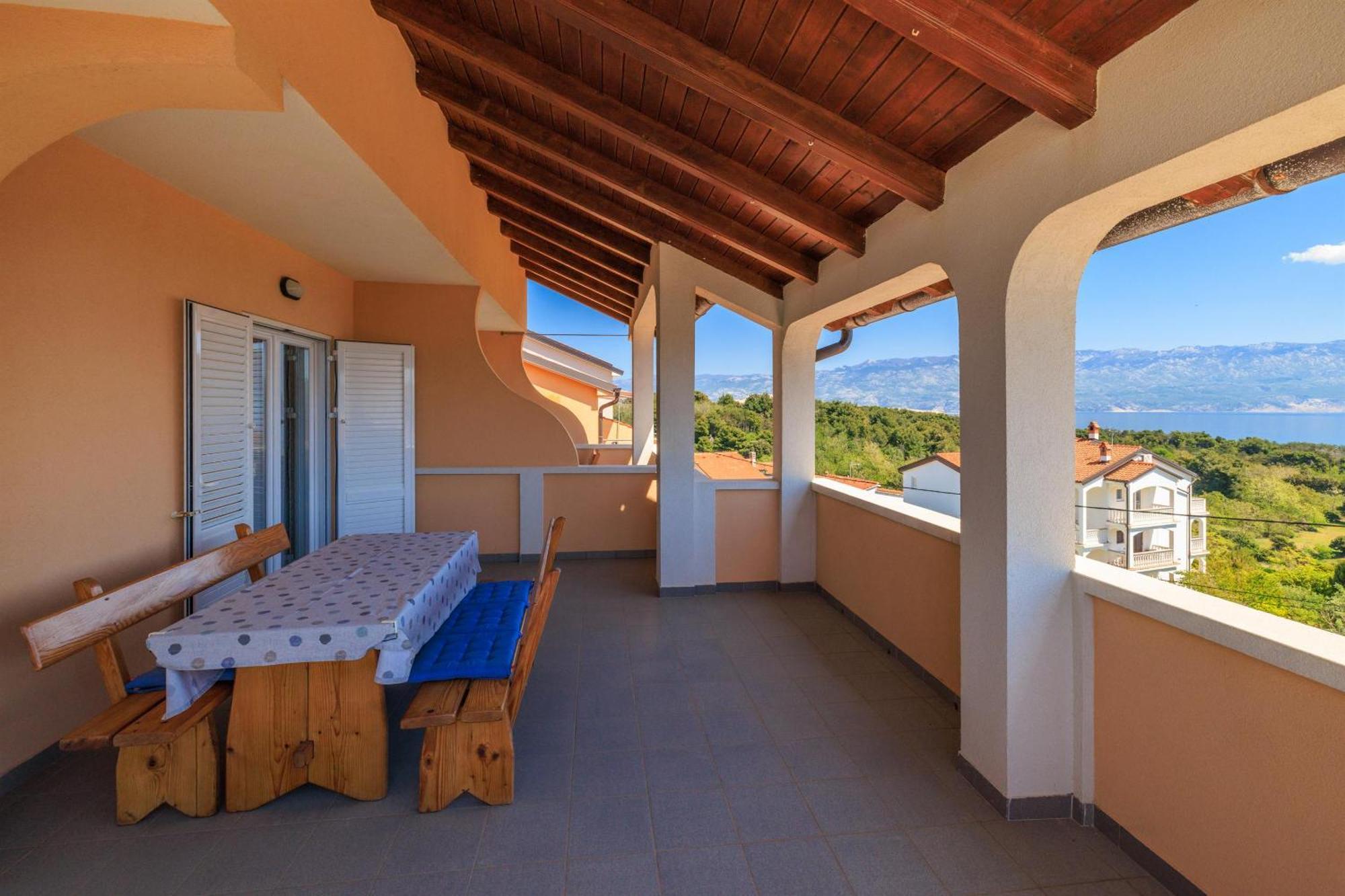 Ruzica F Apartment Lopar