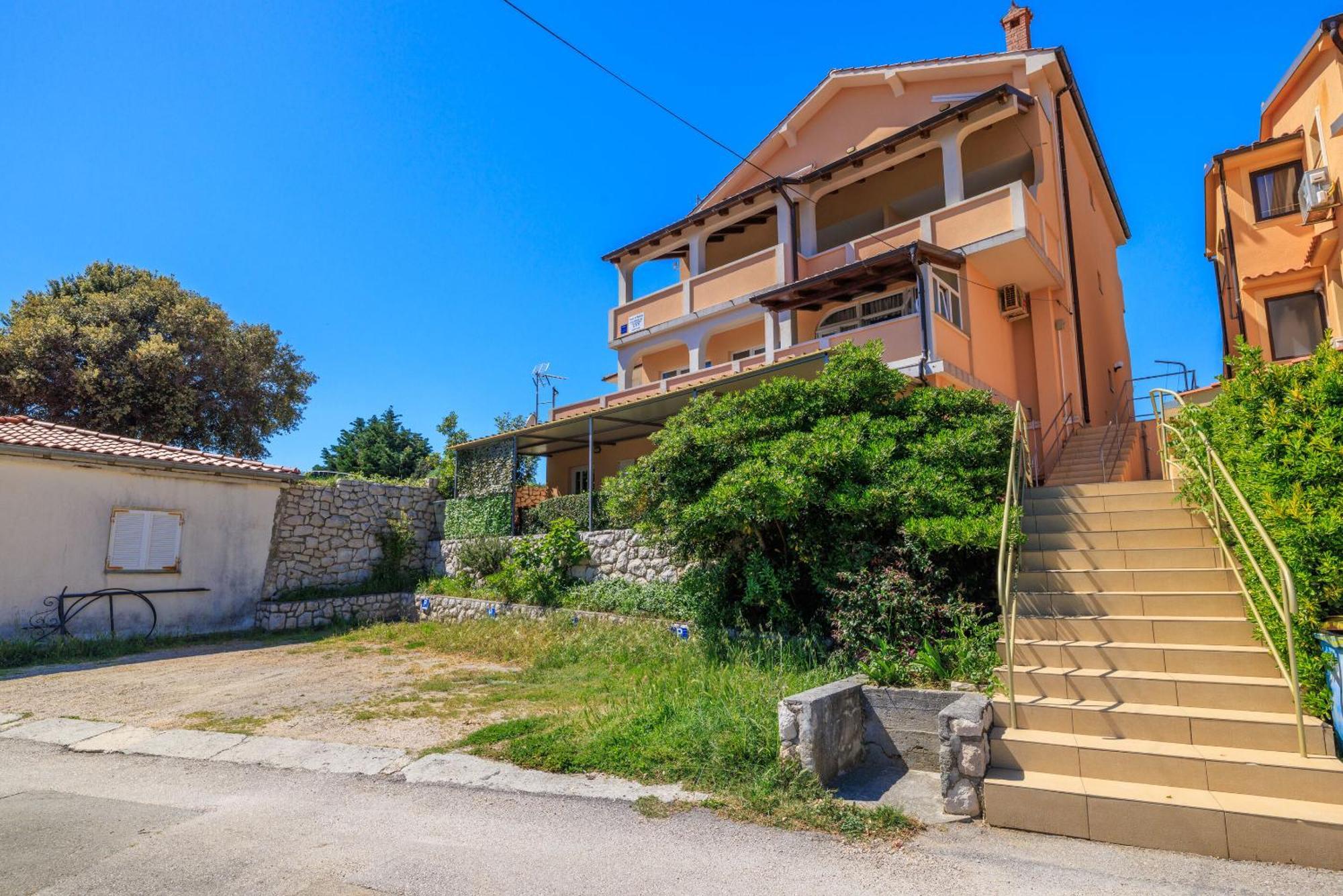 Apartment Ruzica F Lopar